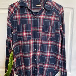 🍂Hollister flannel/plaid shirt 🍂